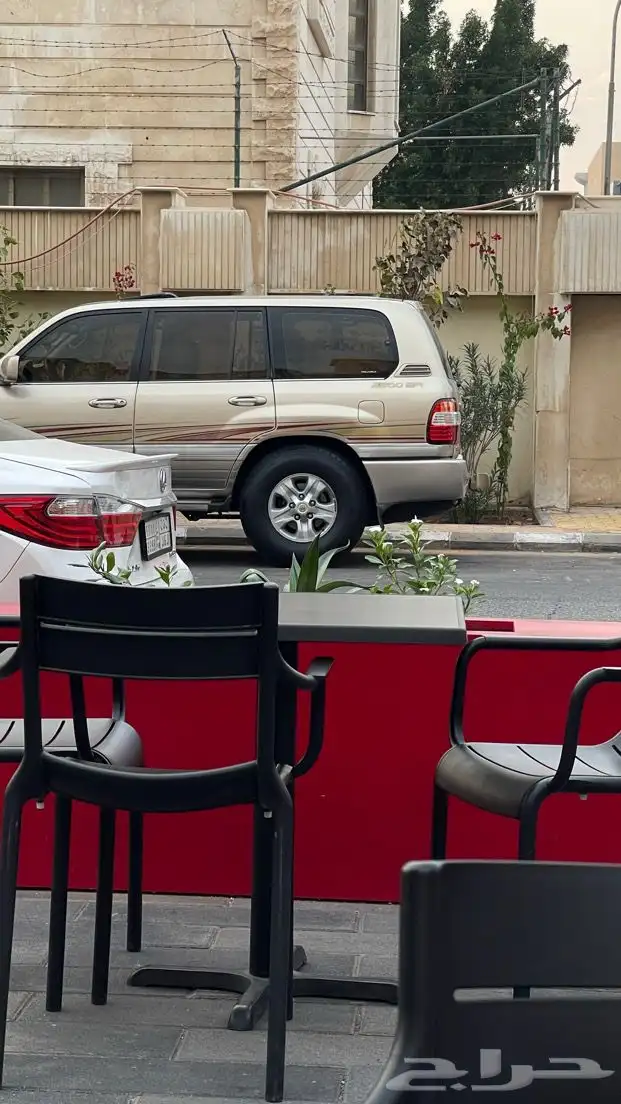 لاندكلوزر 2005 5