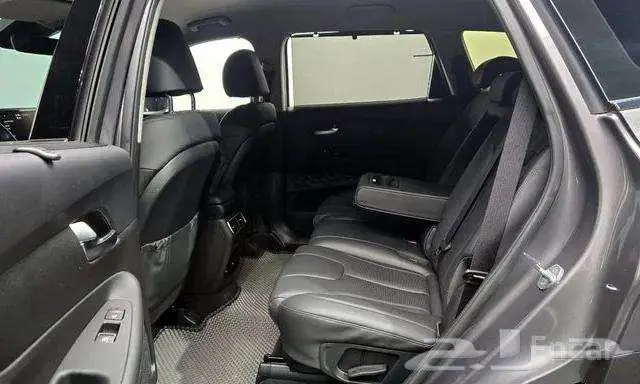 هيونداى سنتافى موديل 2022 4