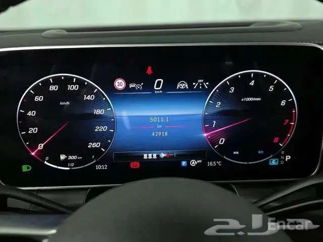 مرسيدس GLC300 موديل 2023 10