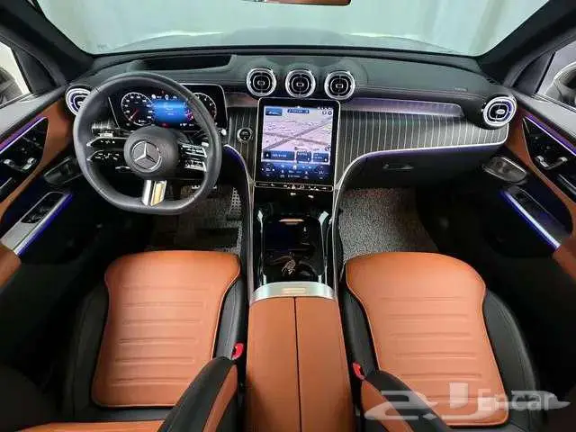 مرسيدس GLC300 موديل 2023 8