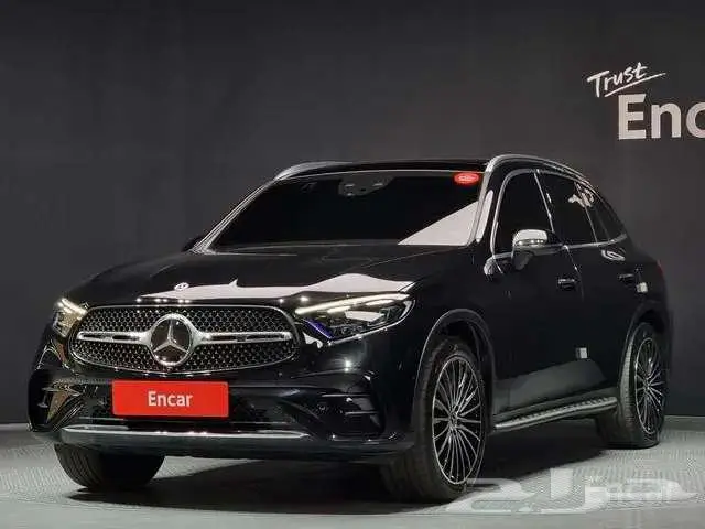 مرسيدس GLC300 موديل 2023 0