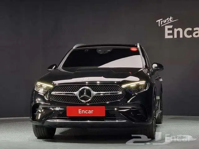 مرسيدس GLC300 موديل 2023 2