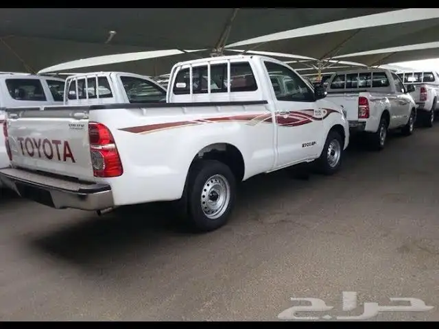 مطلوب هايلكس 12-15 0