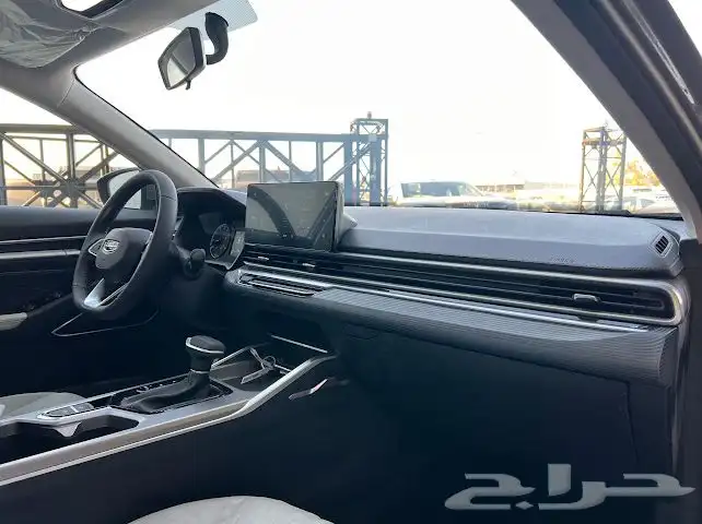 جيلي امجرند 25 8