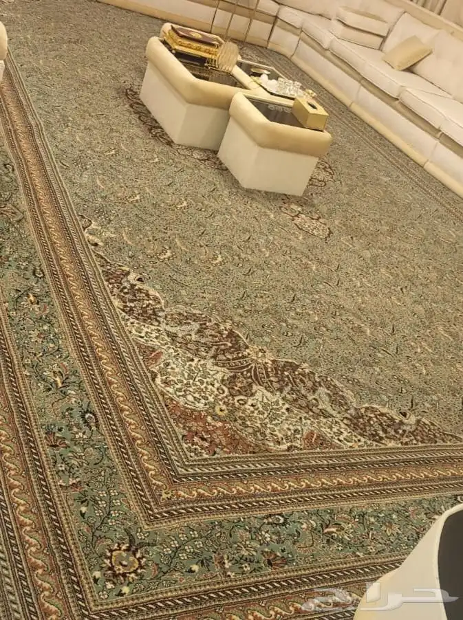 فرش زوليه تركي الاصلي 8 8 نظيف شبه جديد للبيع 0