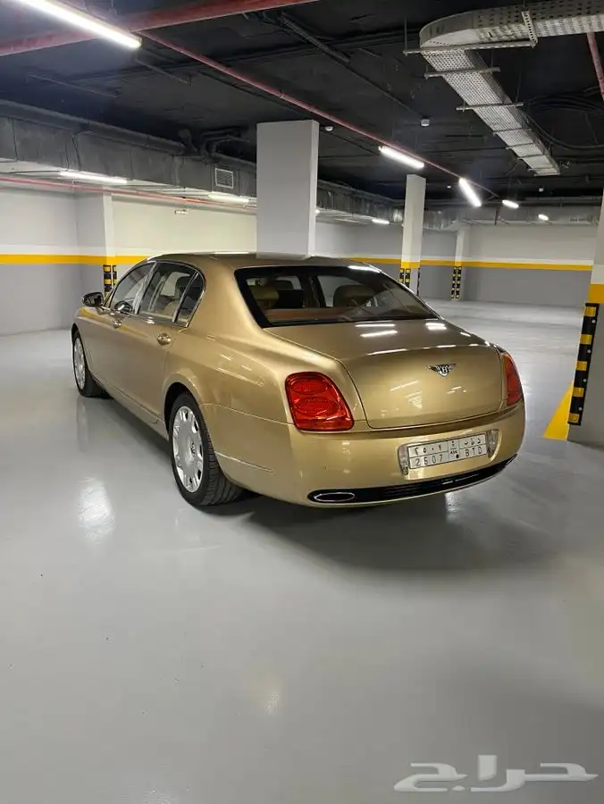 للبيع بنتلي 2006 مخزن 3