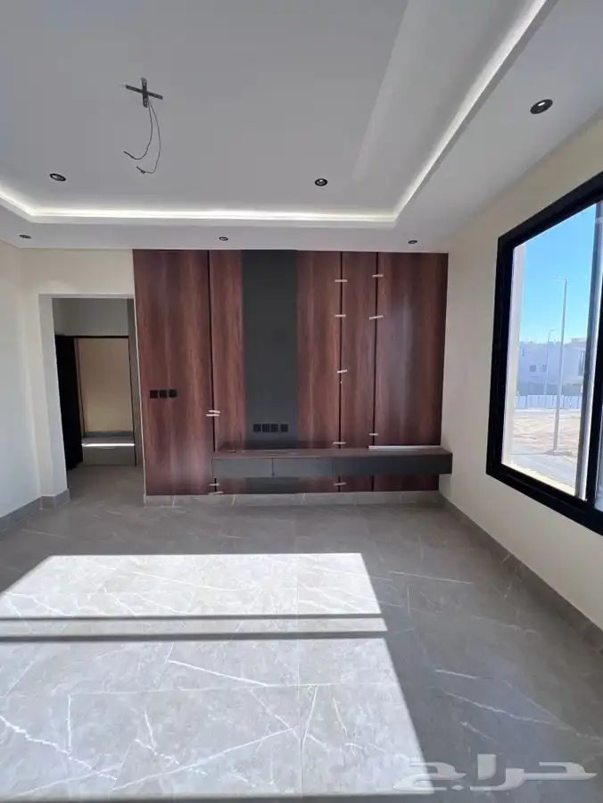 فيلا روف علوية للبيع حي الفلاح 580 4