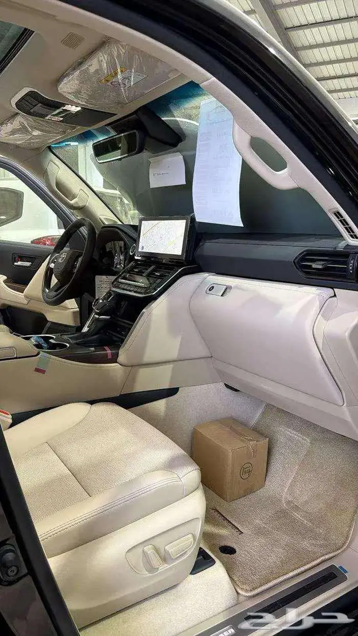 تويوتا لاندكروزر GXR L5 فل كامل وارد الساير 2026 2