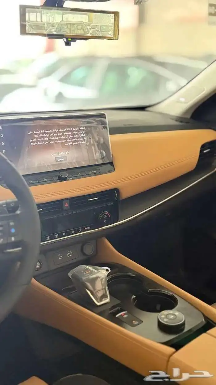 نيسان اكستريل SL فل كامل 2025 لدى الخضر للسيارات 5