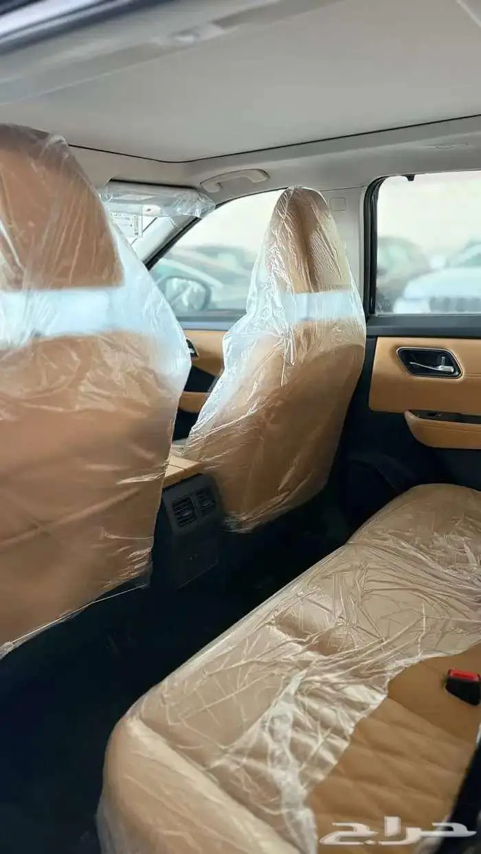 نيسان اكستريل SL فل كامل 2025 لدى الخضر للسيارات 8