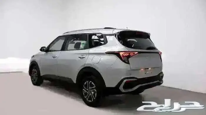 كيا -كارينز 2