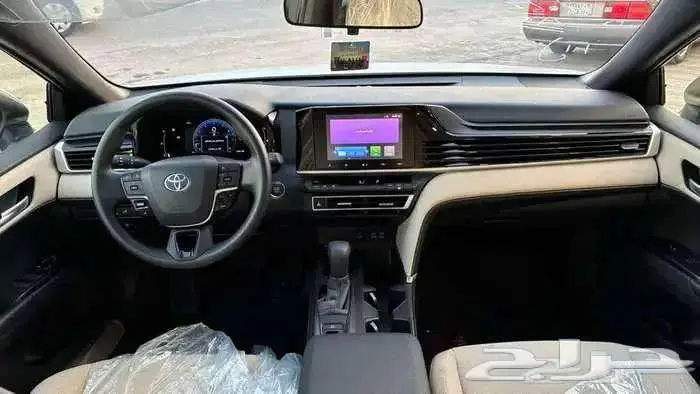 تويوتا كامري E 2025 بنزين استاندر 7