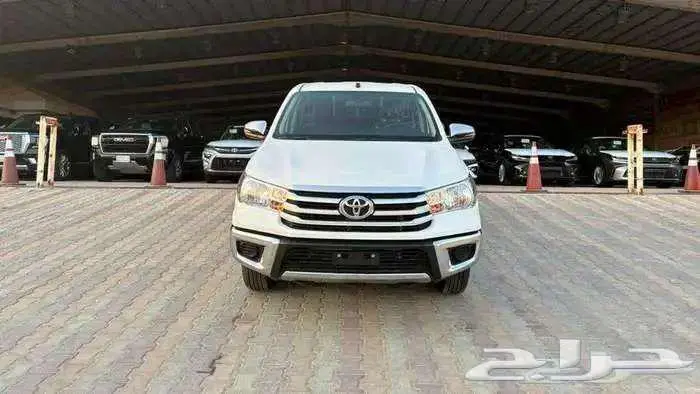 هايلوكس غمارتين 2025 بنزين قير أتوماتيك بريمي 2