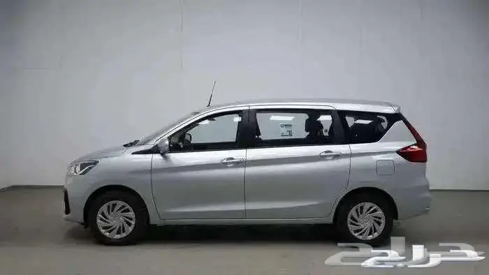 سوزوكي ارتيجا 2025 كاش واقساط 3