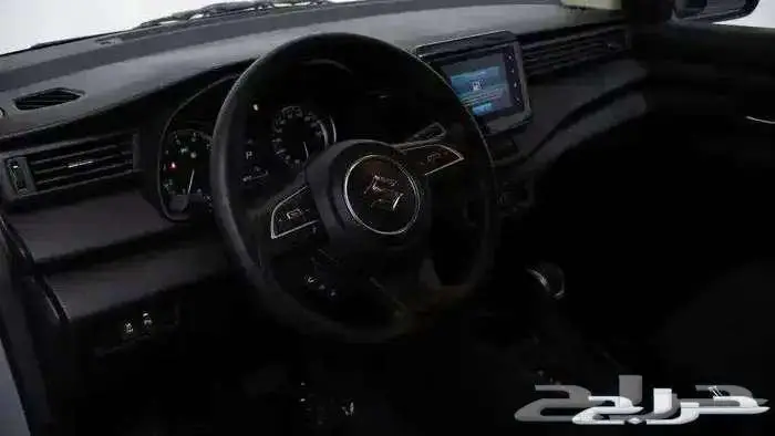 سوزوكي ارتيجا 2025 كاش واقساط 4