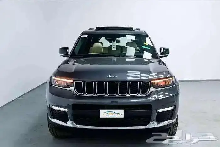 جيب شيروكي ليميتد 3.6 2023 3