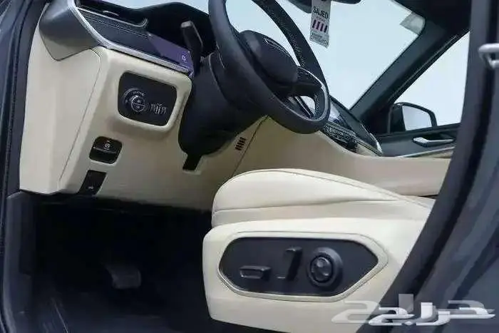 جيب شيروكي ليميتد 3.6 2023 5