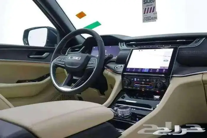 جيب شيروكي ليميتد 3.6 2023 8