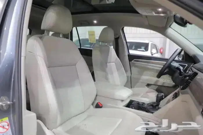 فولكس وأجن تيرامونت نص فل بانوراما جلد ستة سلندر موديل 2023 10