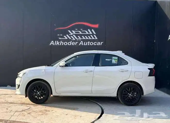سوزوكي ديزاير استاندر 2026 لدى الخضر للسيارات 3