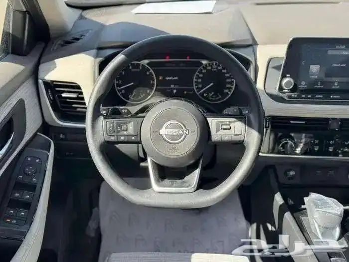 نيسان اكس تريل2026 Sستاندر - 5 راكب (دبل -بدون دبل) 3