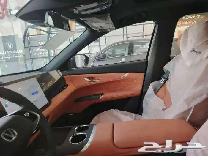 CS 75 Plus 4WD Royalشنجان- اقوى العروض سعر البنك سعر الكاش 8