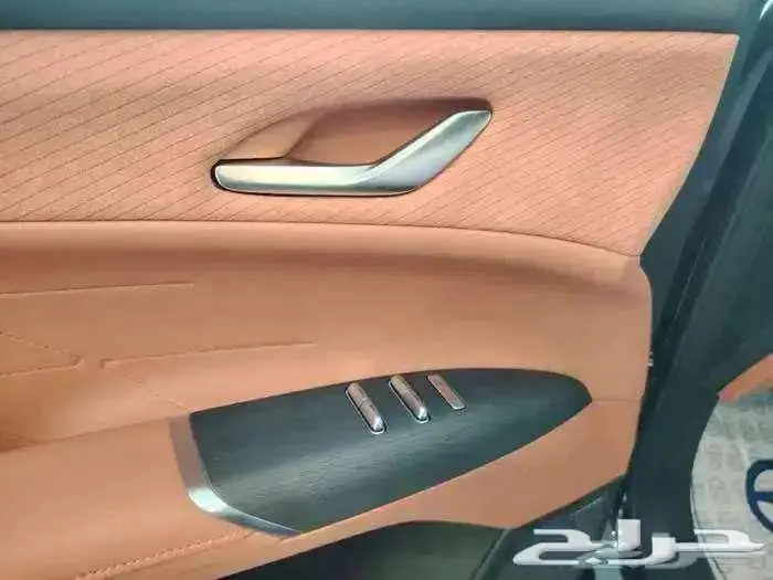 CS 75 Plus 4WD Royalشنجان- اقوى العروض سعر البنك سعر الكاش 7