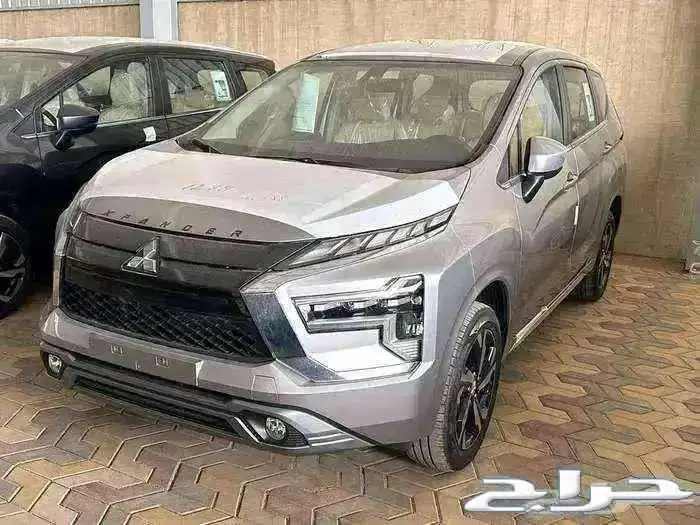 ميتسوبيشي اكسباندر هاي لاين 2025 بالنقد والتقسيط 1