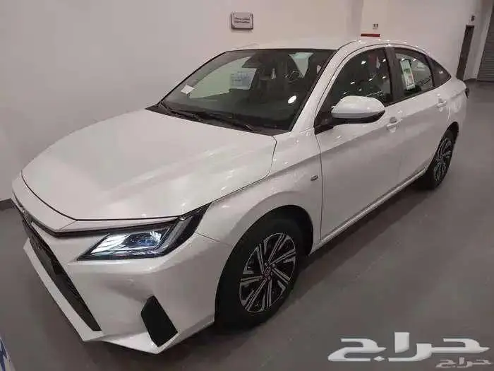 تويوتا يارس ستاندر Y موديل 2026 بأفضل العروض 1