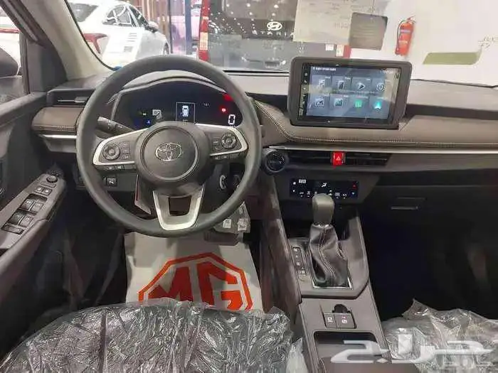 تويوتا يارس ستاندر Y موديل 2026 بأفضل العروض 3