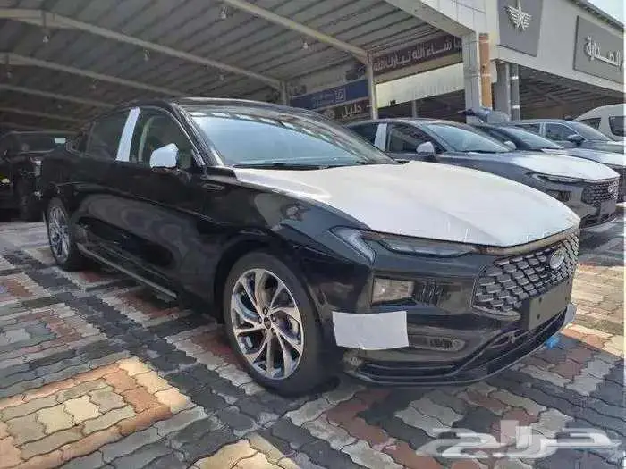 فورد توروس ترند و امبينتي و تيتانيوم 2026 و 2025 2