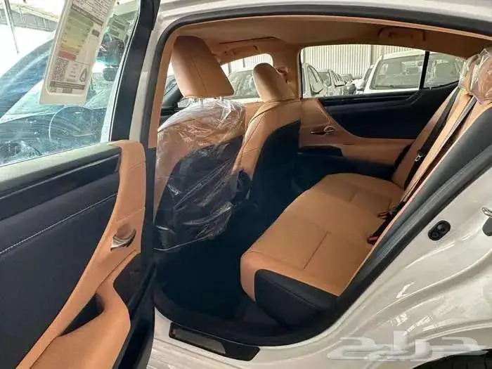 لكزس ES250 AA - موديل 2025 كاش وتمويل 10