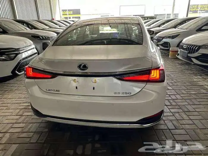 لكزس ES250 AA - موديل 2025 كاش وتمويل 14