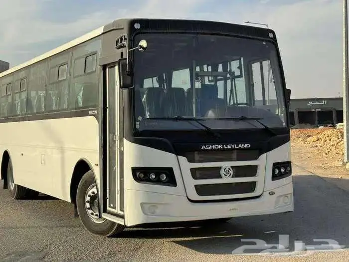 باص 64 راكب اشوك ليلاند 1