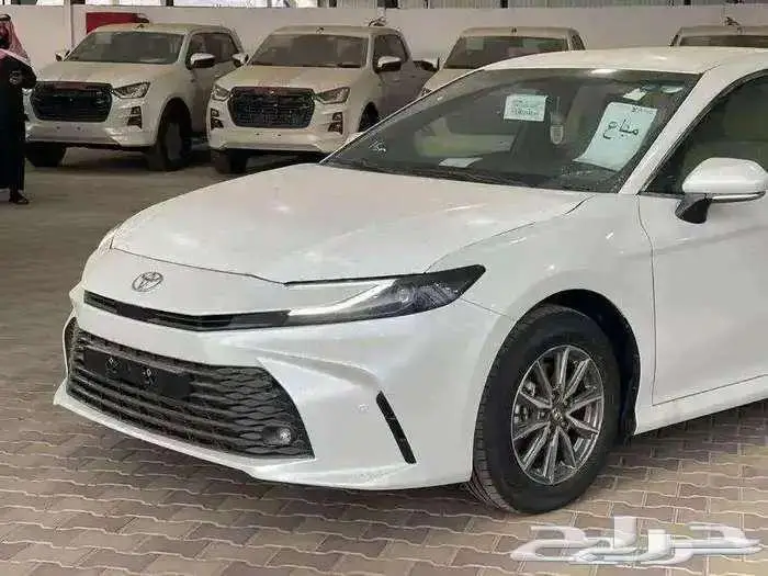 كامري E 2025 1