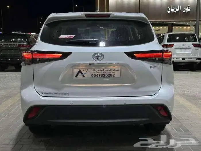 تويوتا- كامري- LE- بنزين -2025-بطاقه-سعودى 14