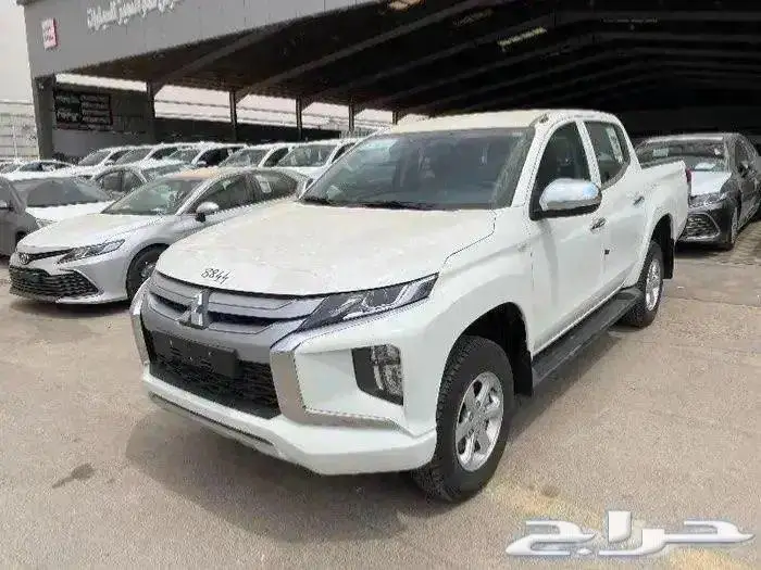 ميتسوبيشي L200 دبل ديزل عادي 2023 3