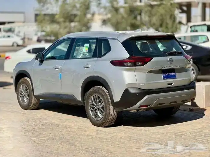 نيسان اكستريل ستاندرد 5 7 مقاعد 2026 3