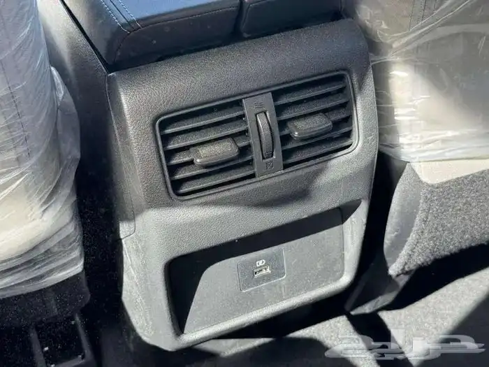 نيسان اكستريل ستاندرد 5 7 مقاعد 2026 10