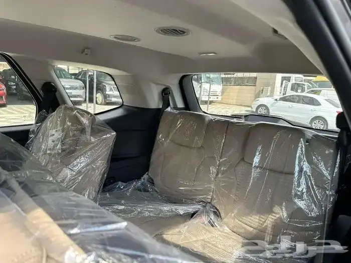 فورد ايفريست XLS موديل 2025 دفع باعي كاش اقساط 4