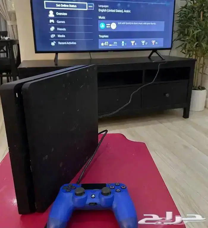 سوني بلايستيشن 4 سعه 1 تيرا للبيع 0