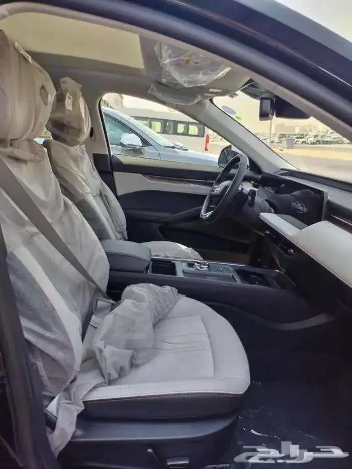 فورد توروس ترند و امبينتي و تيتانيوم 2026 و 2025 5