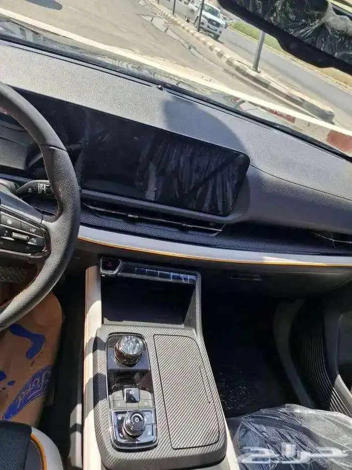 فورد تيرتيوري بلاك اديشن 2025 11