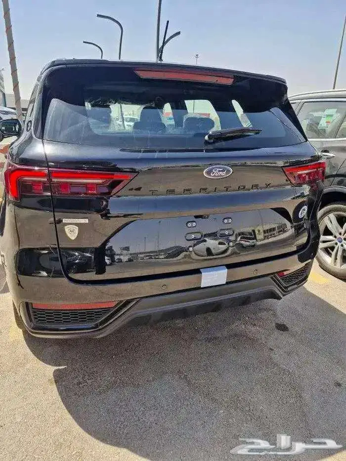 فورد تيرتيوري بلاك اديشن 2025 5