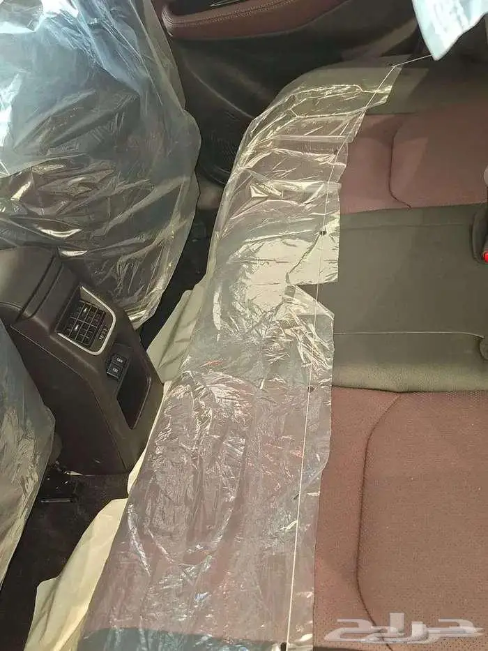 تويوتا اوربان كروزر 2025 فل كامل GLX 5