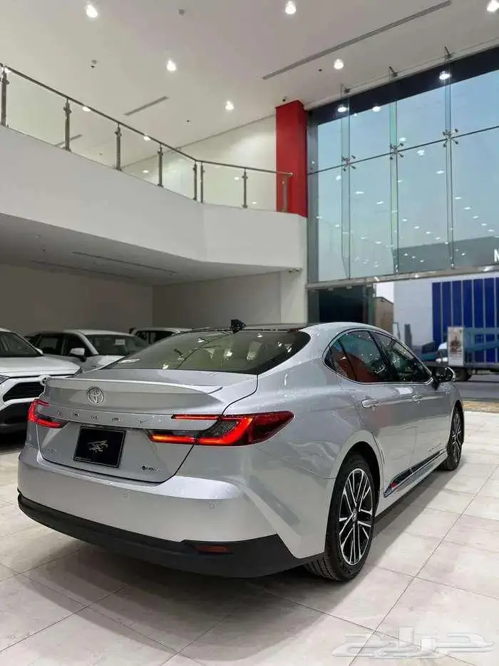 تويوتا كامري LE هايبرد 2025 سعودى كاش وتقيسط 3
