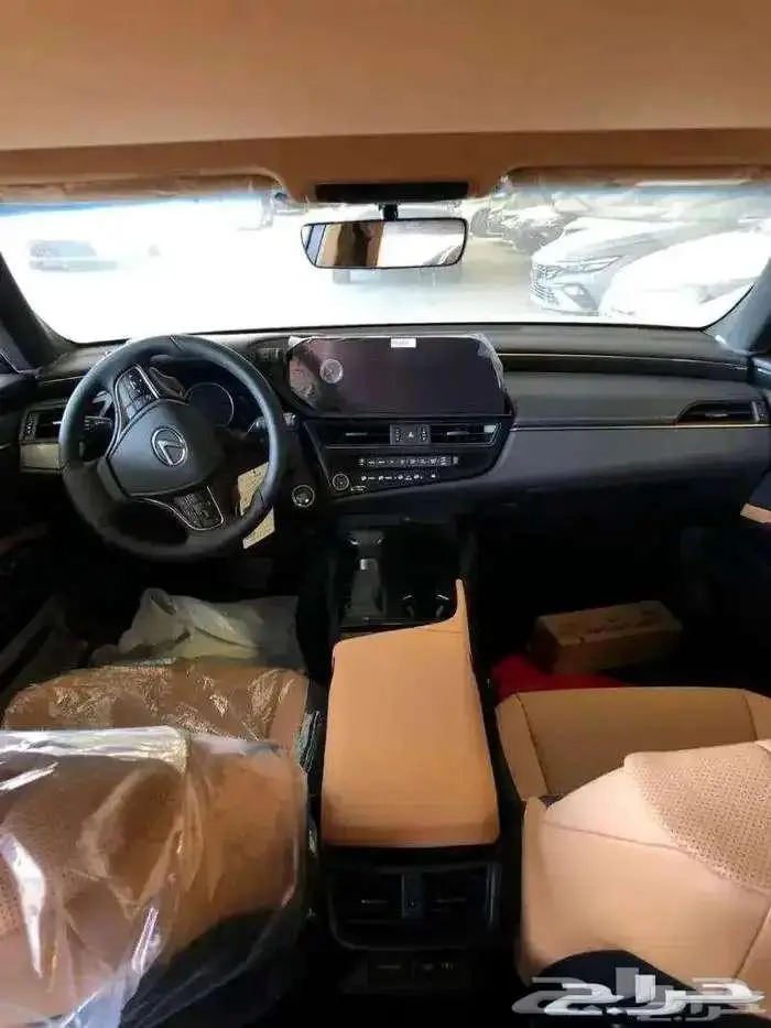 لكزس ES 350 فئه CA موديل 2025 بقسط 2695 الحسن 5