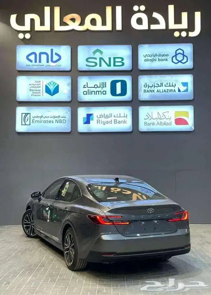 تويوتا كامري le هايبرد 2025 كاش واقساط 2