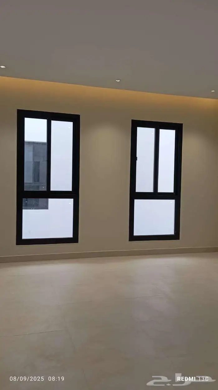 فلل بالحلقة الشرقية سعر مليون و390الف 3