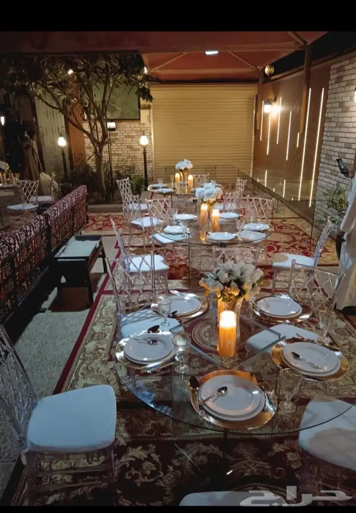 كراسي طاولات كراسي شفافه طاولات قزاز دائري 6